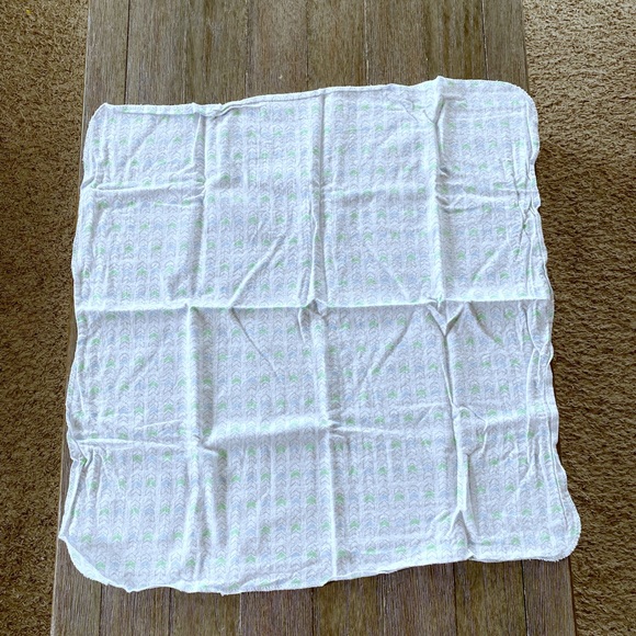 4/$20 Baby Receiving Blanket - Picture 2 of 4